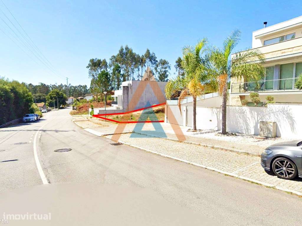 Oportunidade única, entre a cidade de Santa Maria da Feira e a cida... - Grande imagem: 3/13
