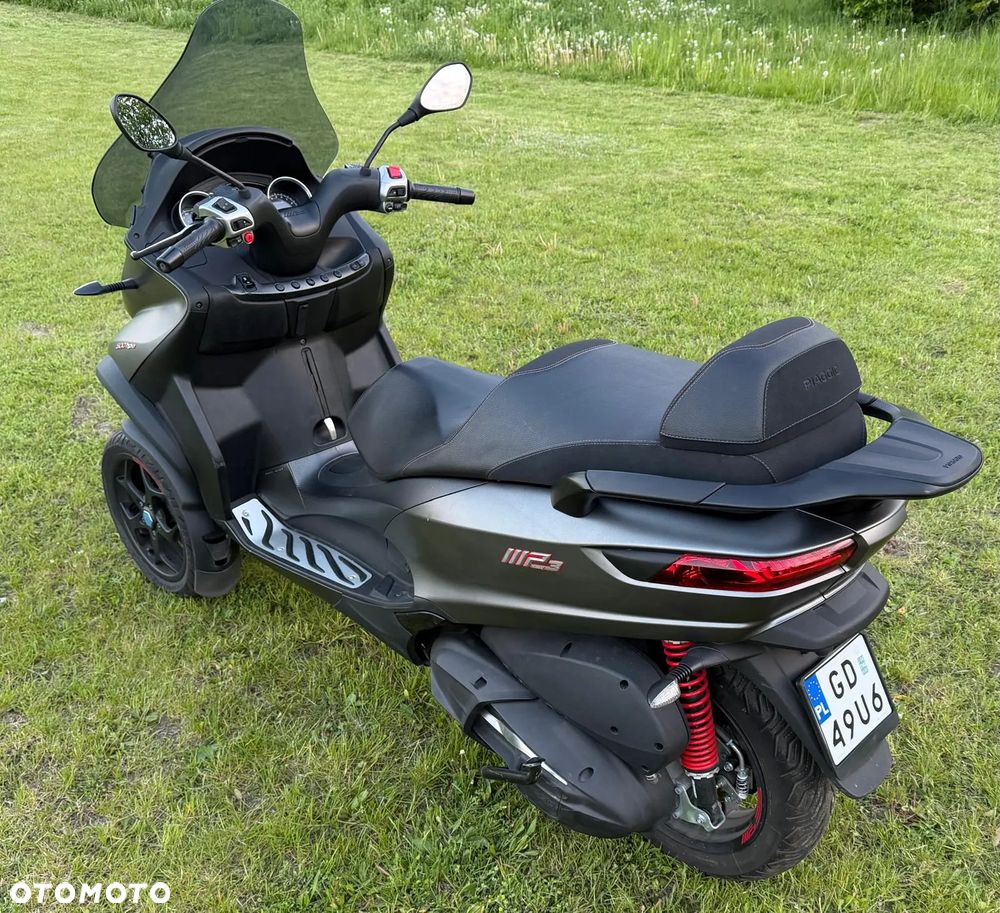 Piaggio MP-3 - 3