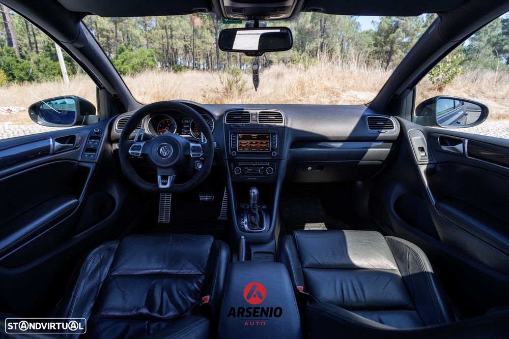 VW Golf 2.0 GTI DSG - 30