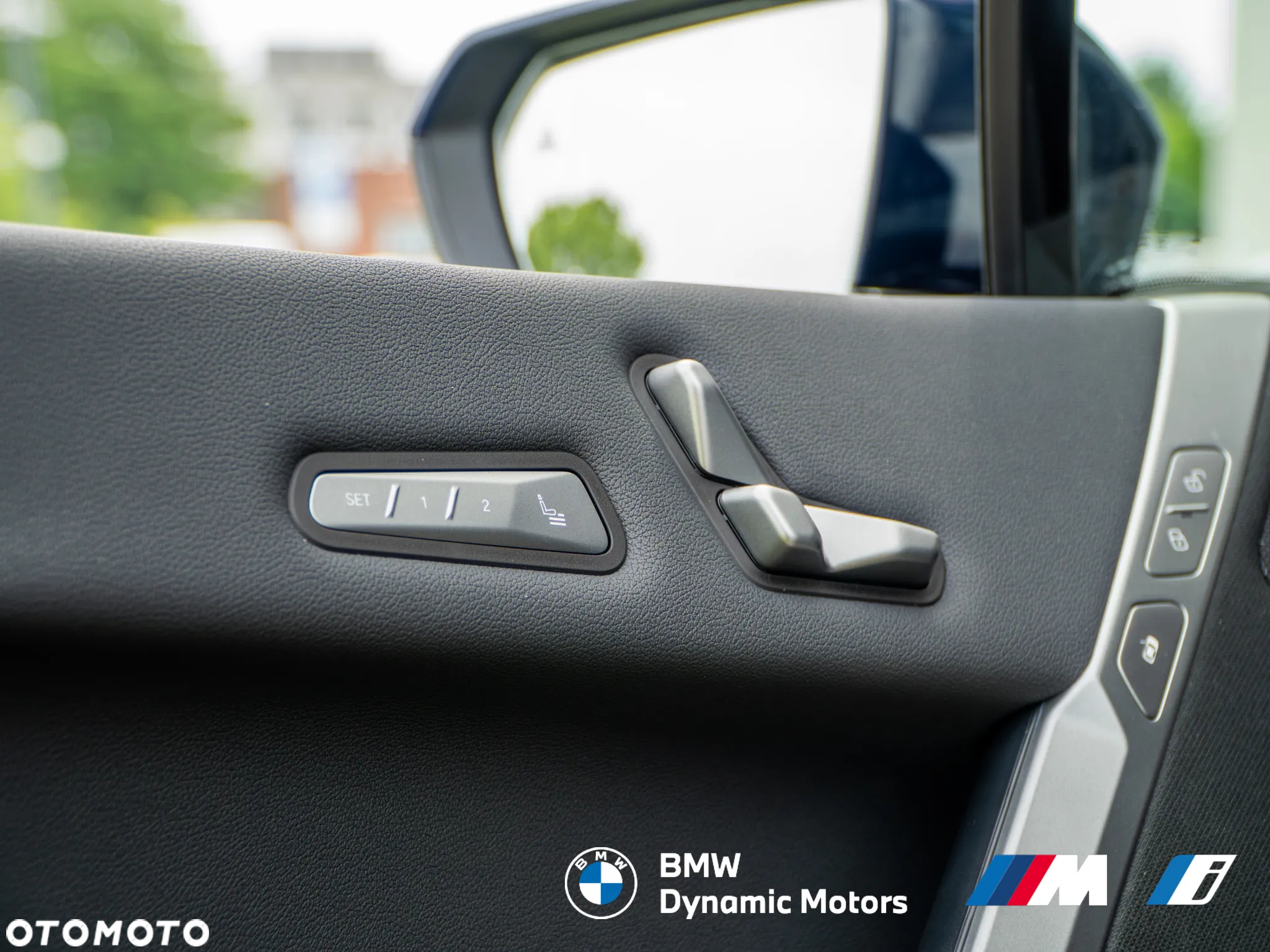 BMW iX xDrive45 - 26