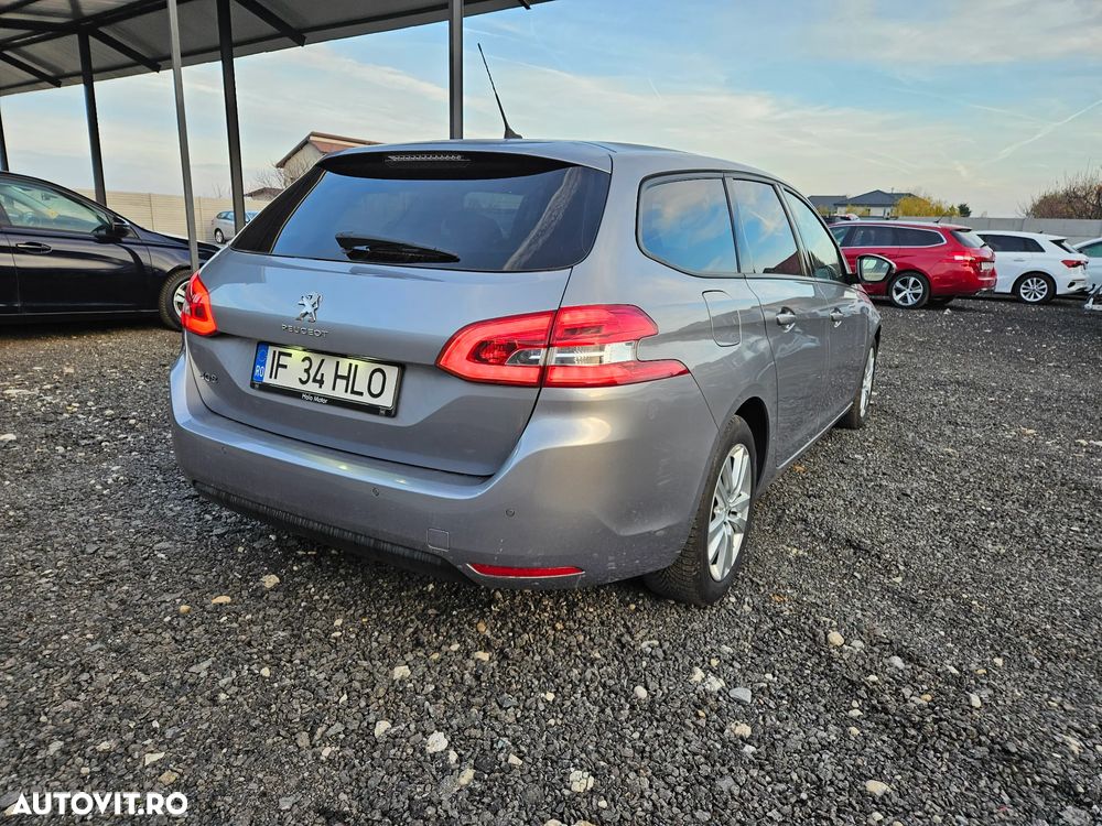 Peugeot 308 SW BlueHDi 120 EAT6 Stop & Start Active - 4