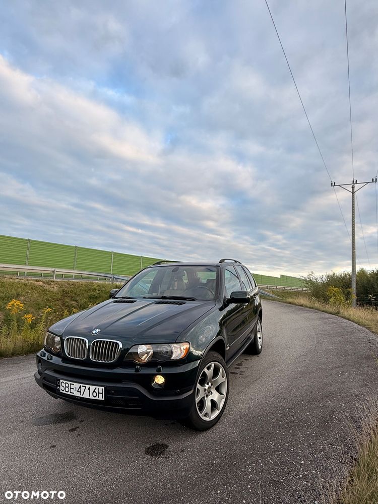 BMW X5 4.4i - 3