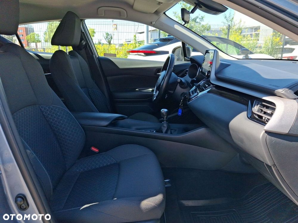 Toyota C-HR 1.2 T Comfort - 22