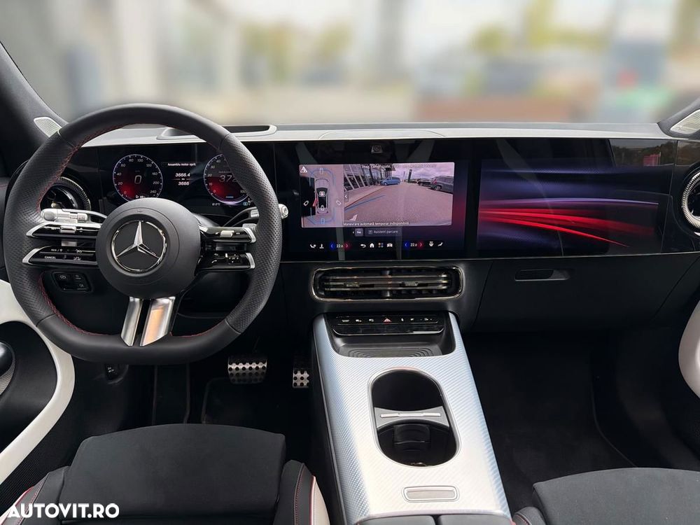 Mercedes-Benz GLB 350 4MATIC EV - 12