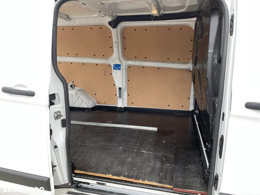 Ford Transit Custom - 10