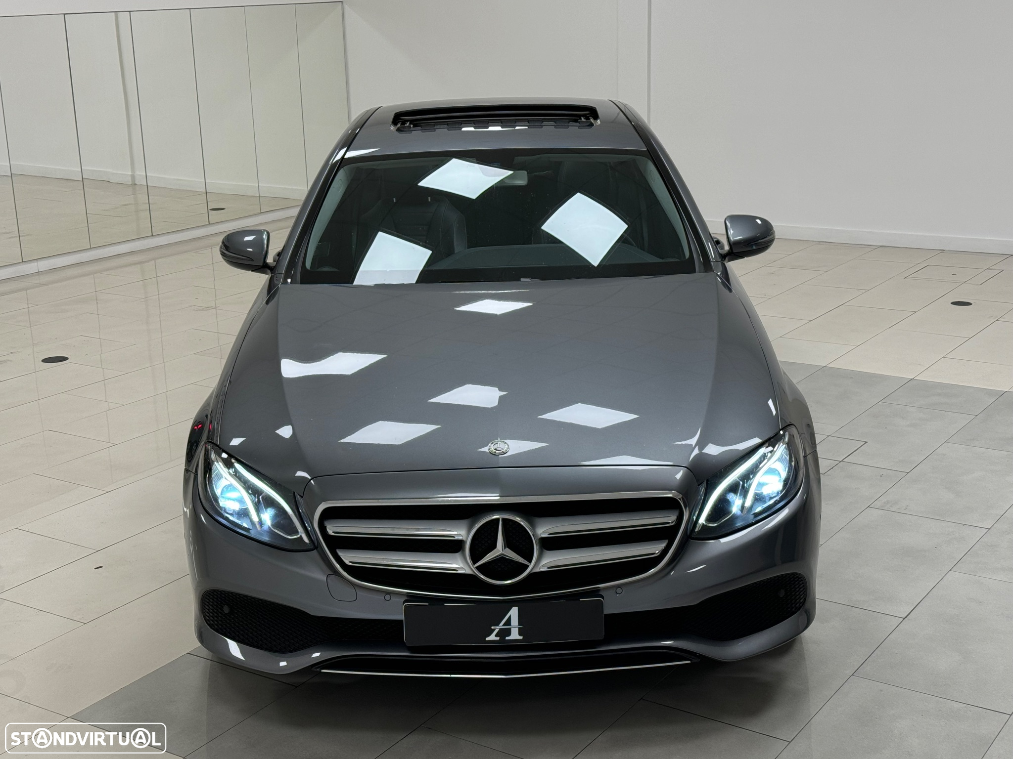 Mercedes-Benz E 220 d Exclusive - 4