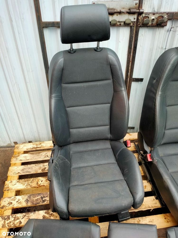 fotele komplet pólskóra speed kubły a4 b6 avant kombi - 10