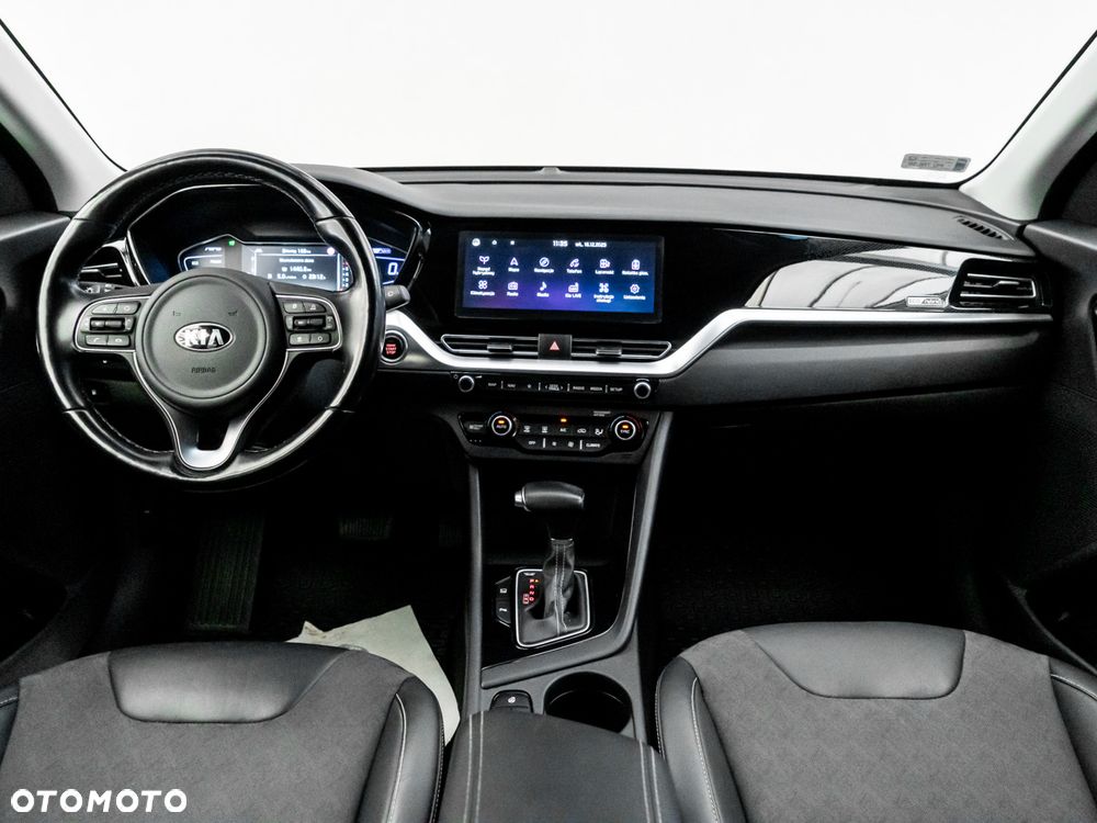 Kia Niro - 31