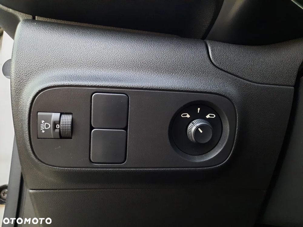 Citroën C3 1.5 BlueHDi Live S&S - 23