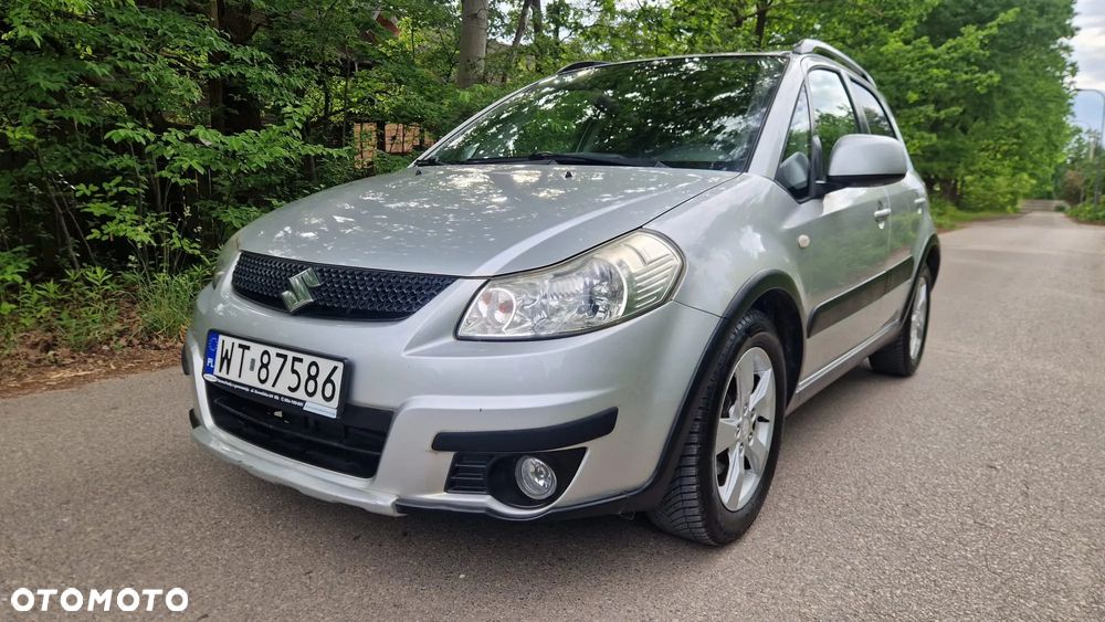 Suzuki SX4 1.6 Premium - 1