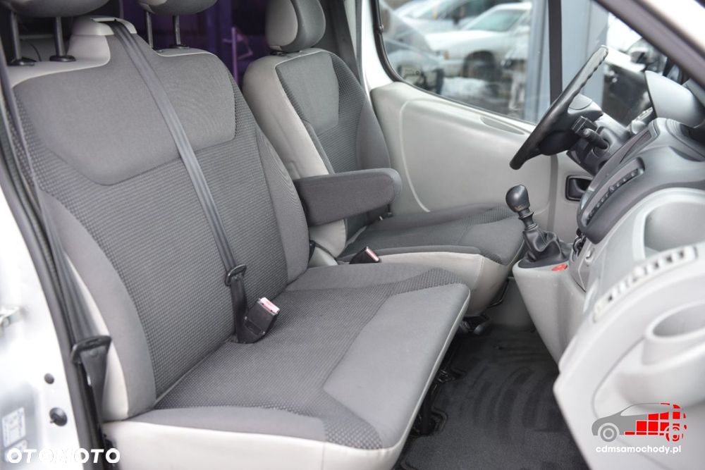 Opel Vivaro - 20