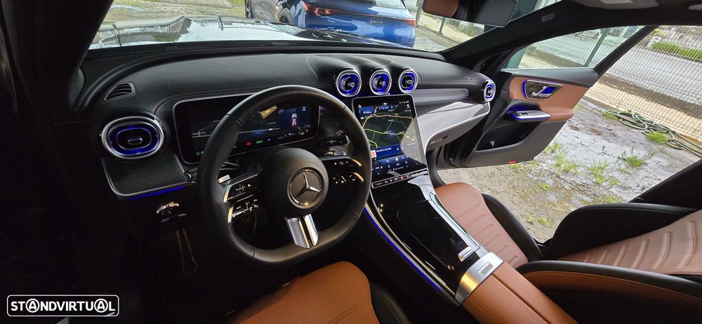 Mercedes-Benz GLC 300 de 4Matic 9G-TRONIC AMG Line Advanced - 24
