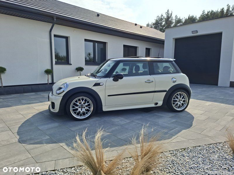 MINI Cooper - 1
