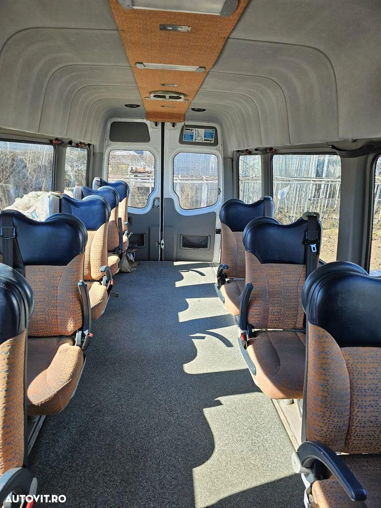 Mercedes-Benz Sprinter - 8