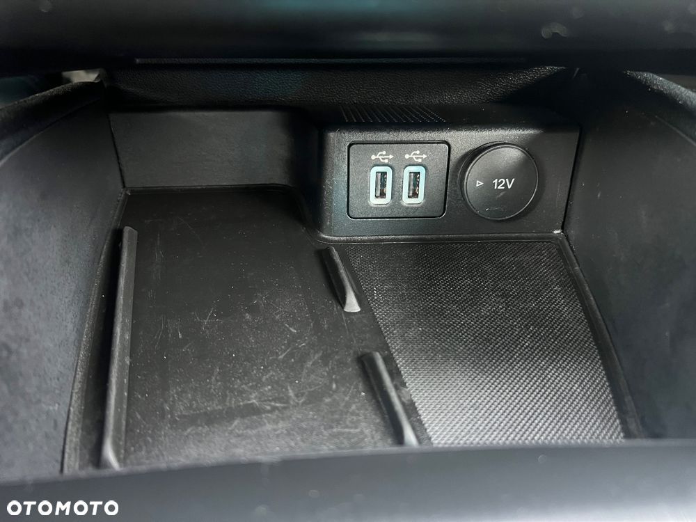 Ford Focus 1.0 EcoBoost Start-Stopp-System TITANIUM X - 18