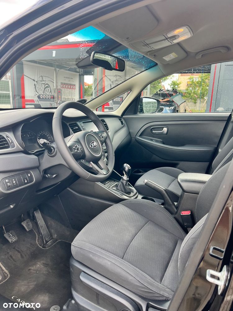 Kia Carens 1.6 GDI L 7os EU6 - 9
