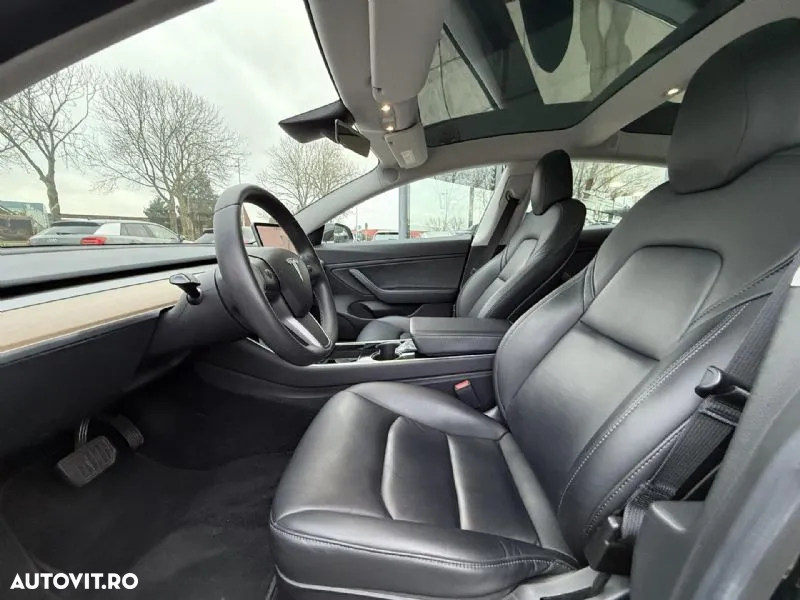 Tesla Model 3 Langstreckenbatterie Allradantrieb Dual Motor Performance - 11