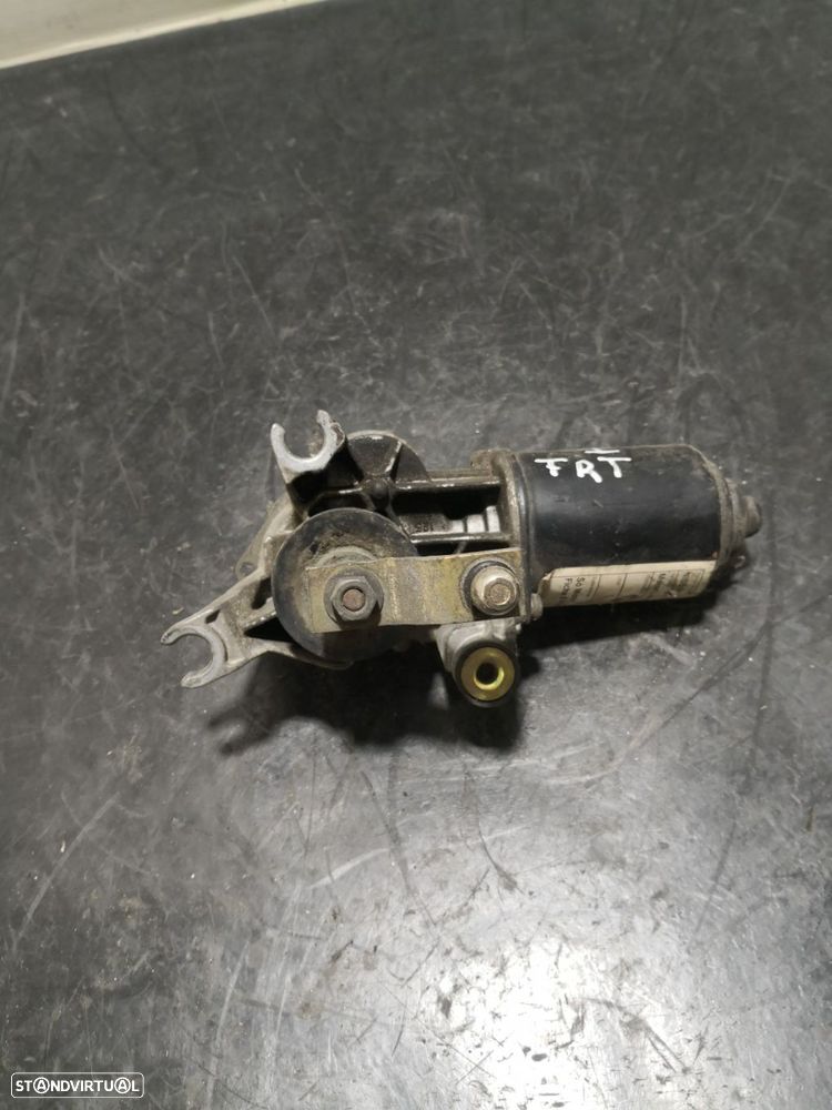 Motor Limpa Vidros Frente Nissan Terrano I (Wd21) - 3