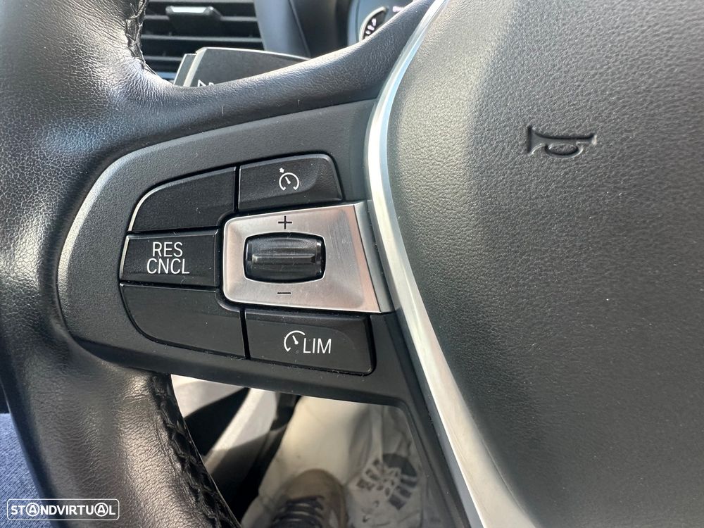 BMW X3 20 d xDrive Pack M - 23