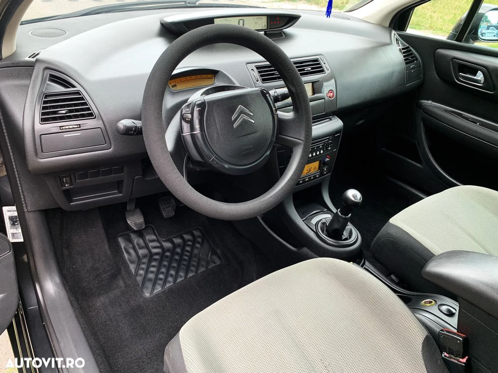 Citroën C4 - 16