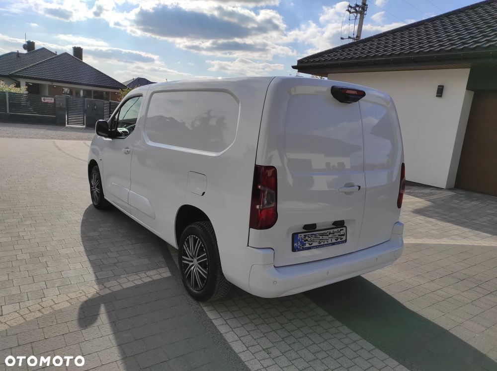 Peugeot Partner - 9
