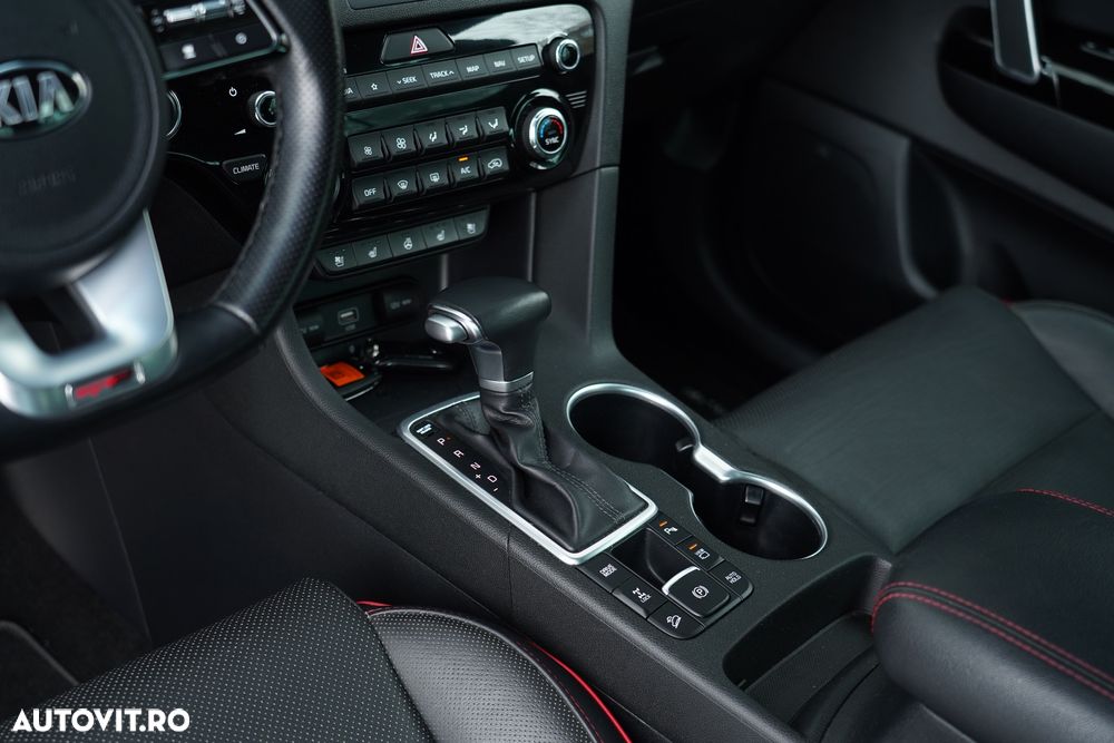Kia Sportage 2,0 CRDI AWD Aut. GT Line - 13