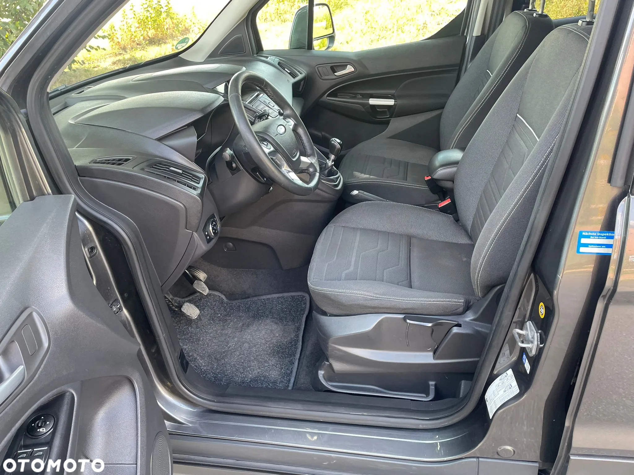 Ford Tourneo Connect Grand 1.5 TDCi Start/Stop Titanium - 17
