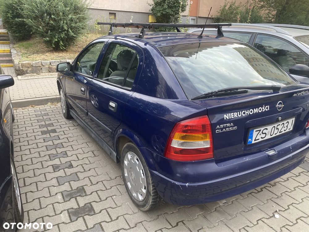 Opel Astra 1.4 Start - 2