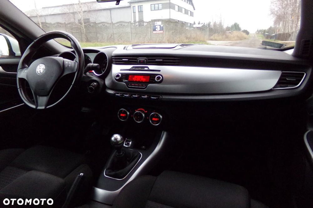 Alfa Romeo Giulietta 1.4 TB 16V - 11