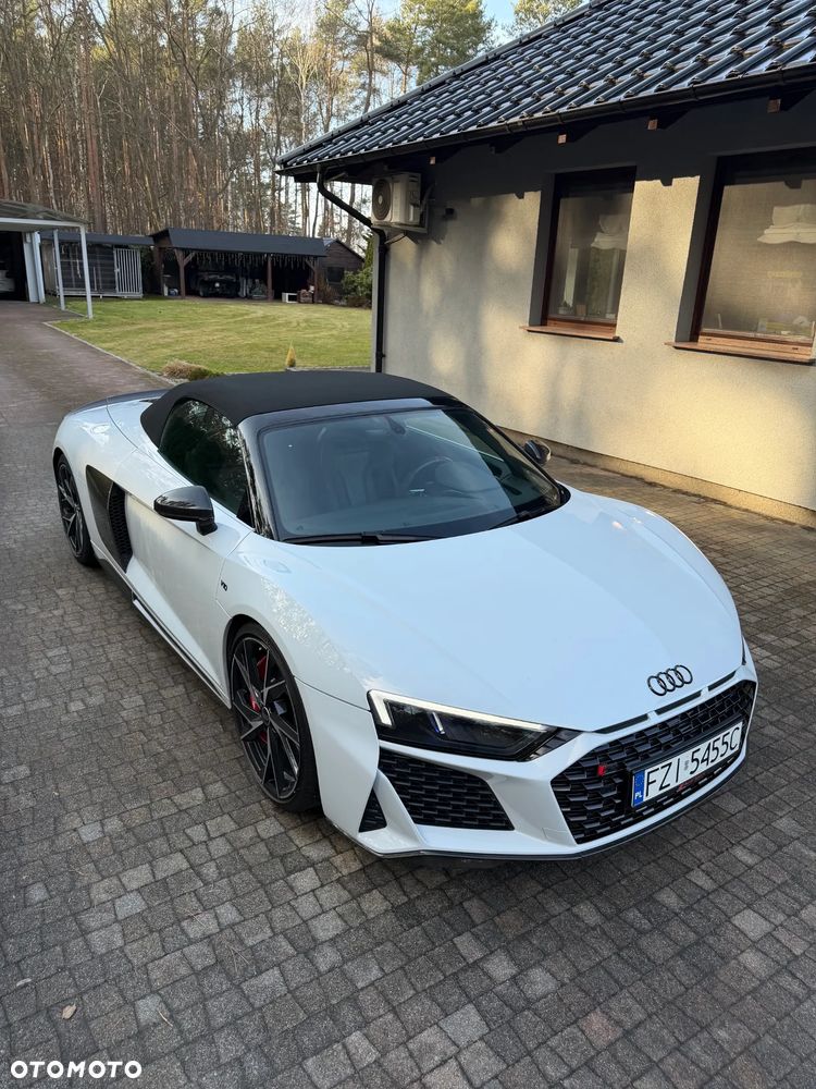 Audi R8 Spyder V10 Quattro Performance - 3