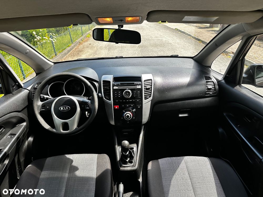 Kia Venga - 3
