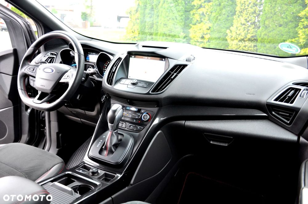 Ford Kuga 1.5 EcoBoost 4x4 ST-Line - 30