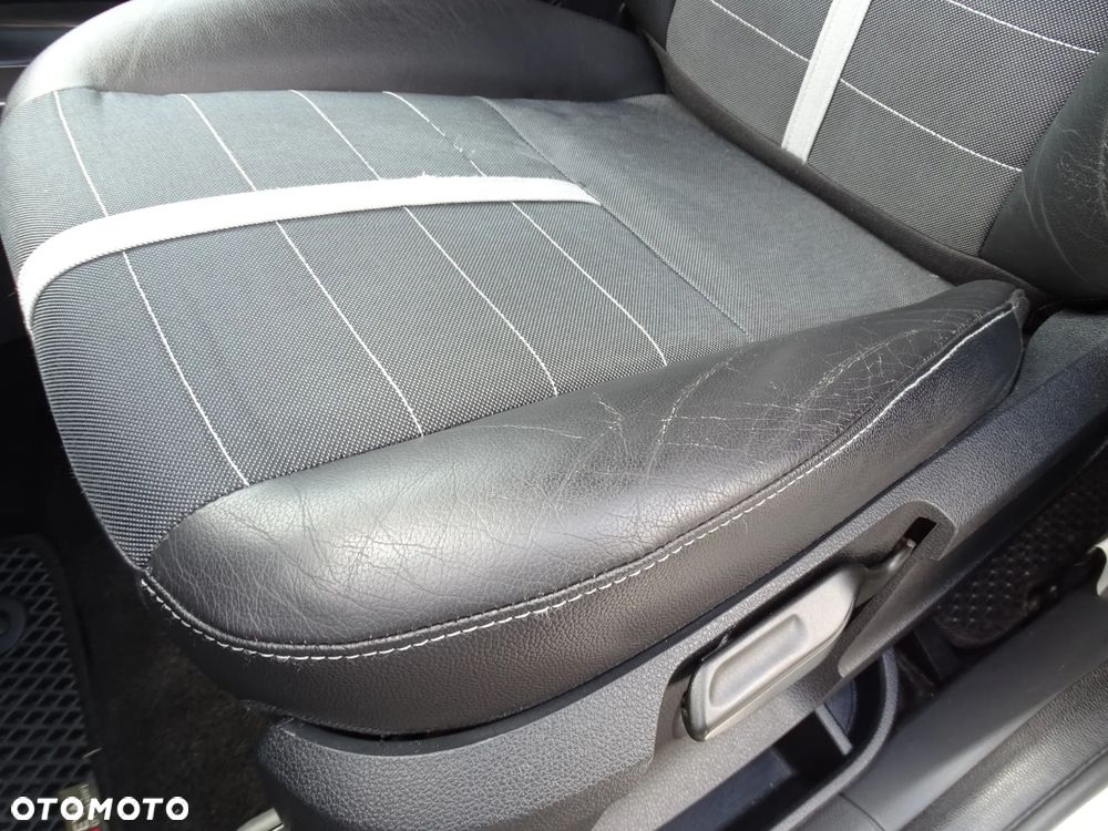 Ford Kuga 2.0 TDCi 4x4 White Magic - 28