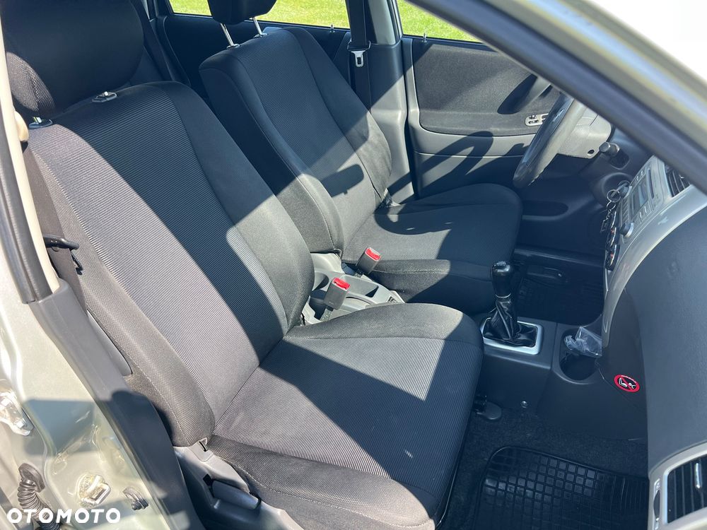 Suzuki Liana 1.6 Comfort - 18