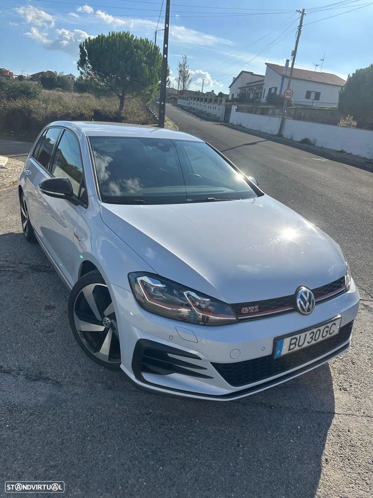 VW Golf 2.0 TSI GTI DSG Performance - 1