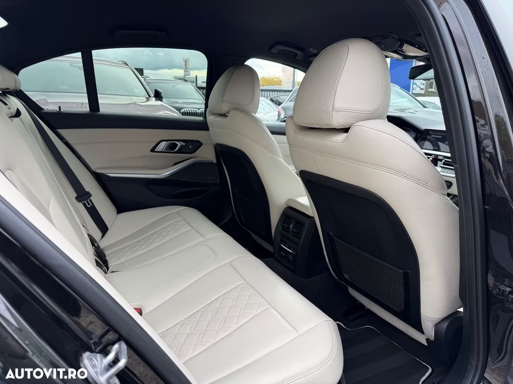 BMW Seria 3 330e Aut. M Sport - 11