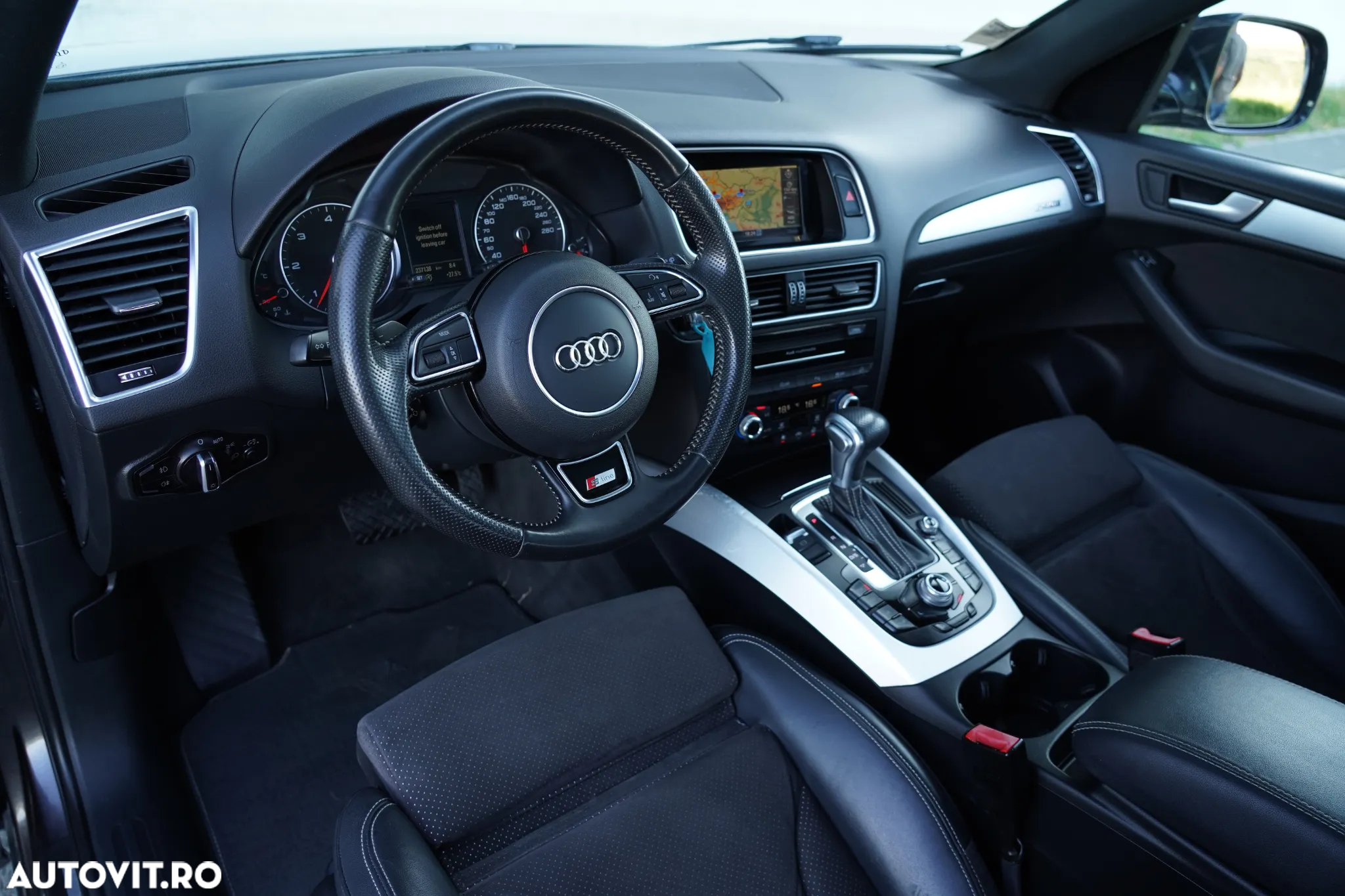 Audi Q5 2.0 TDI Quattro S tronic Sport - 9