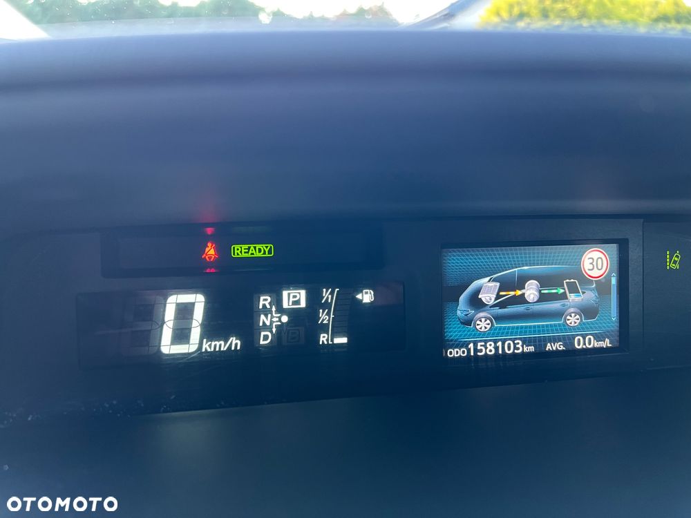 Toyota Prius+ (Hybrid) Comfort - 27