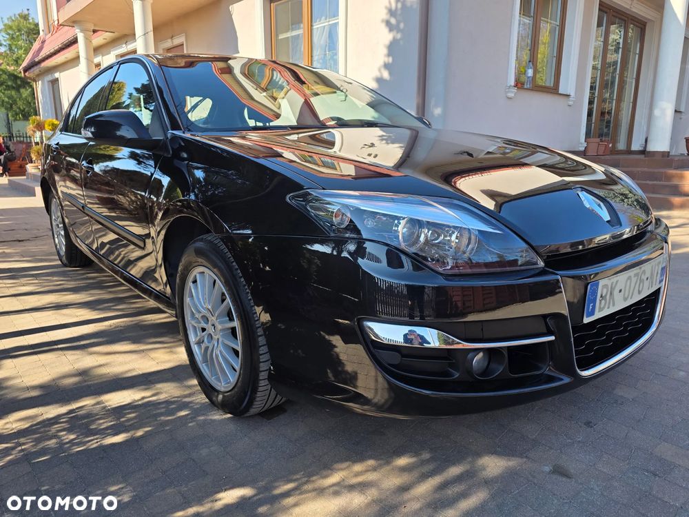 Renault Laguna dCi 150 FAP Bose - 17