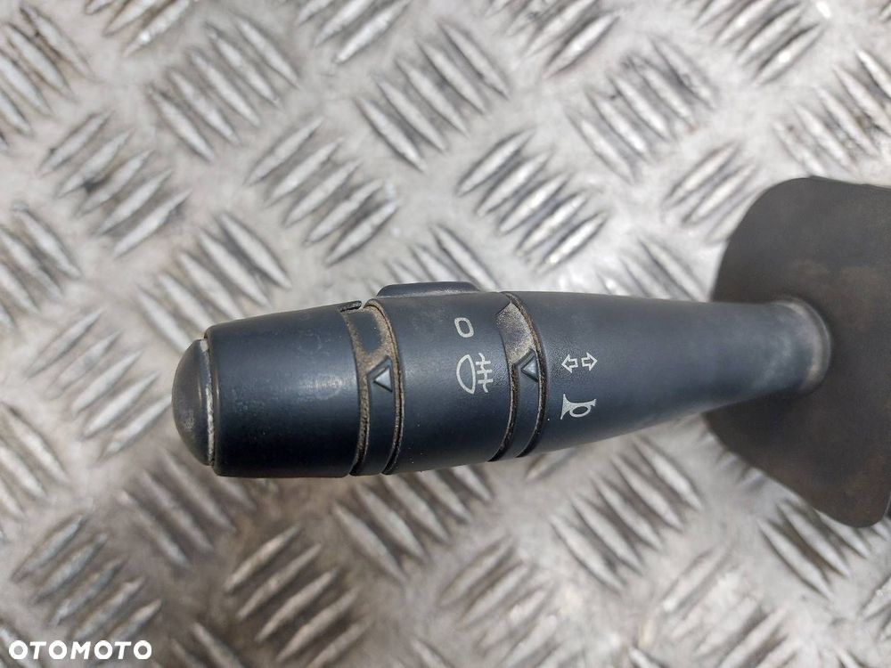 MANETKA PRZEŁĄCZNIK ZESPOLONY RENAULT TRAFIC I 89-00 7700354626 - 2