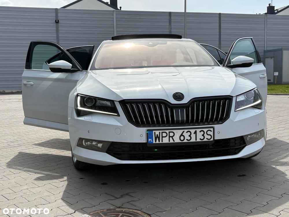 Skoda Superb 2.0 TDI 4x4 L&K DSG - 7