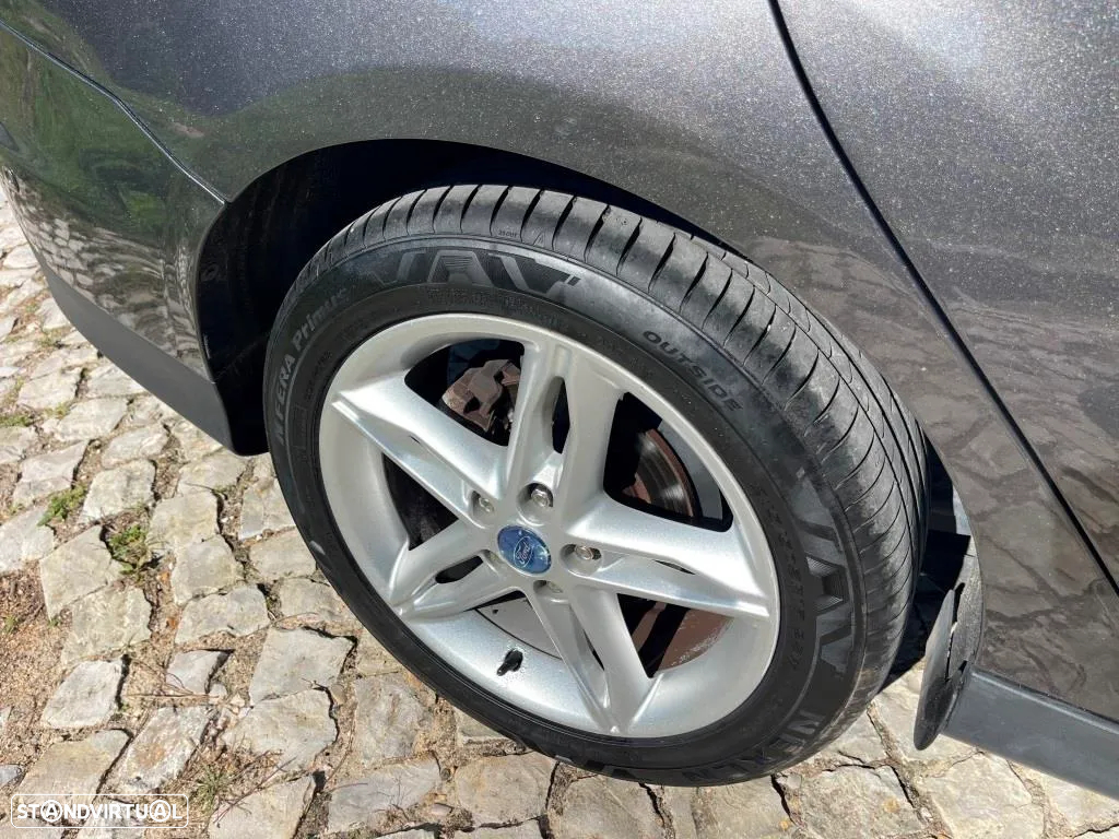 Ford Focus SW 1.5 TDCi Titanium - 14