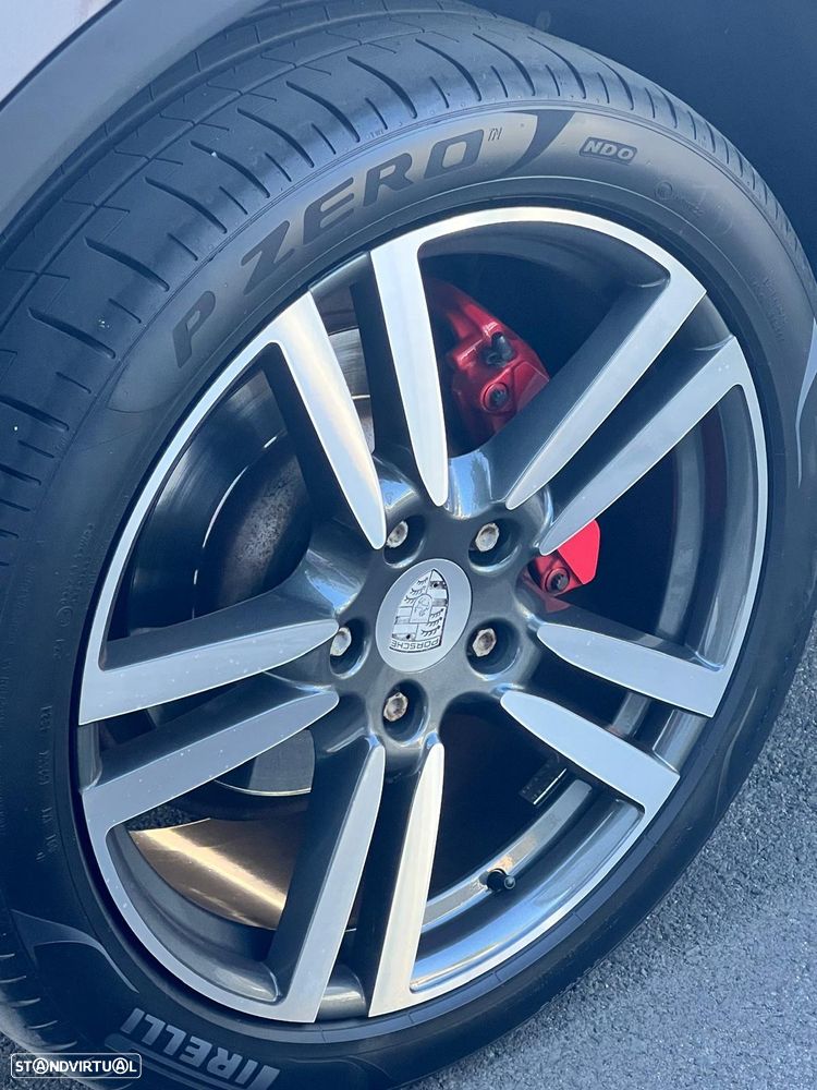 Porsche Cayenne Diesel Tiptronic S - 14