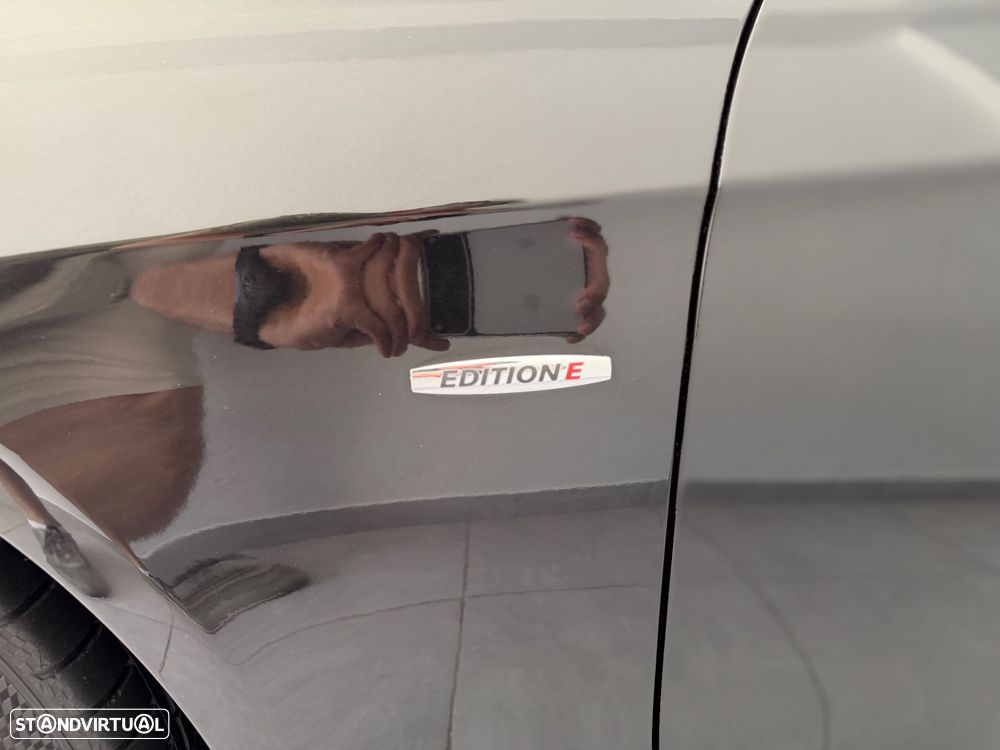 Mercedes-Benz E 250 BlueTEC Avantgarde Auto. - 6