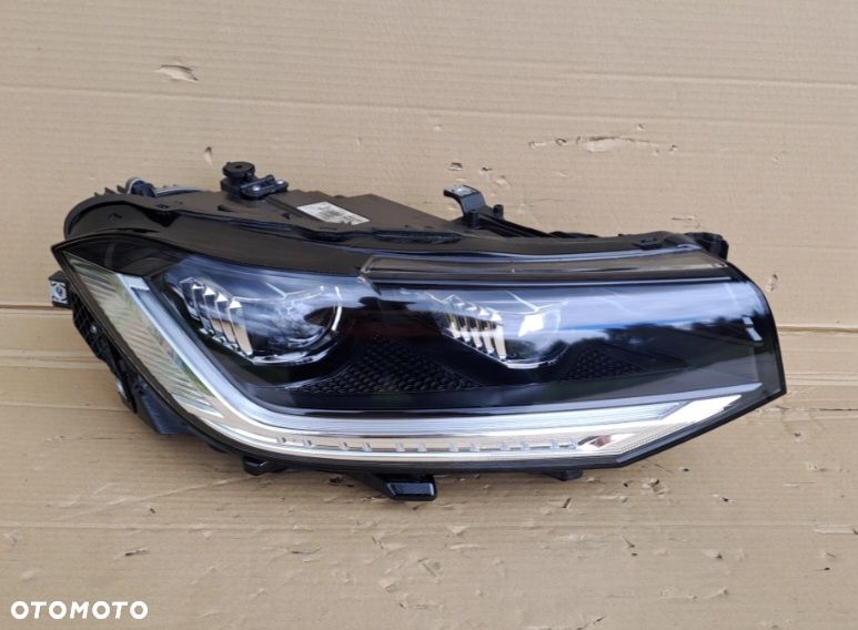 VW T-CROSS 2GM941036B FULL LED PRAWA LAMPA PRZEDNIA UŻYWANA - 1