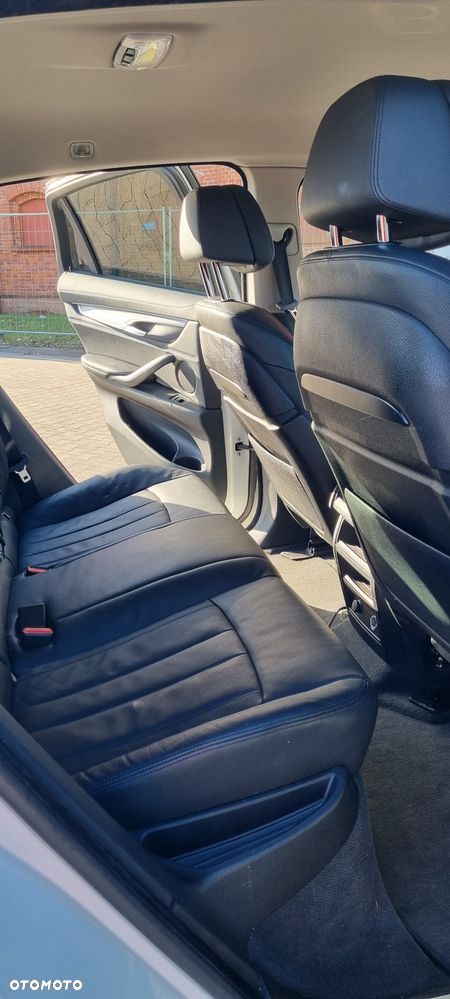 BMW X6 xDrive40d - 19