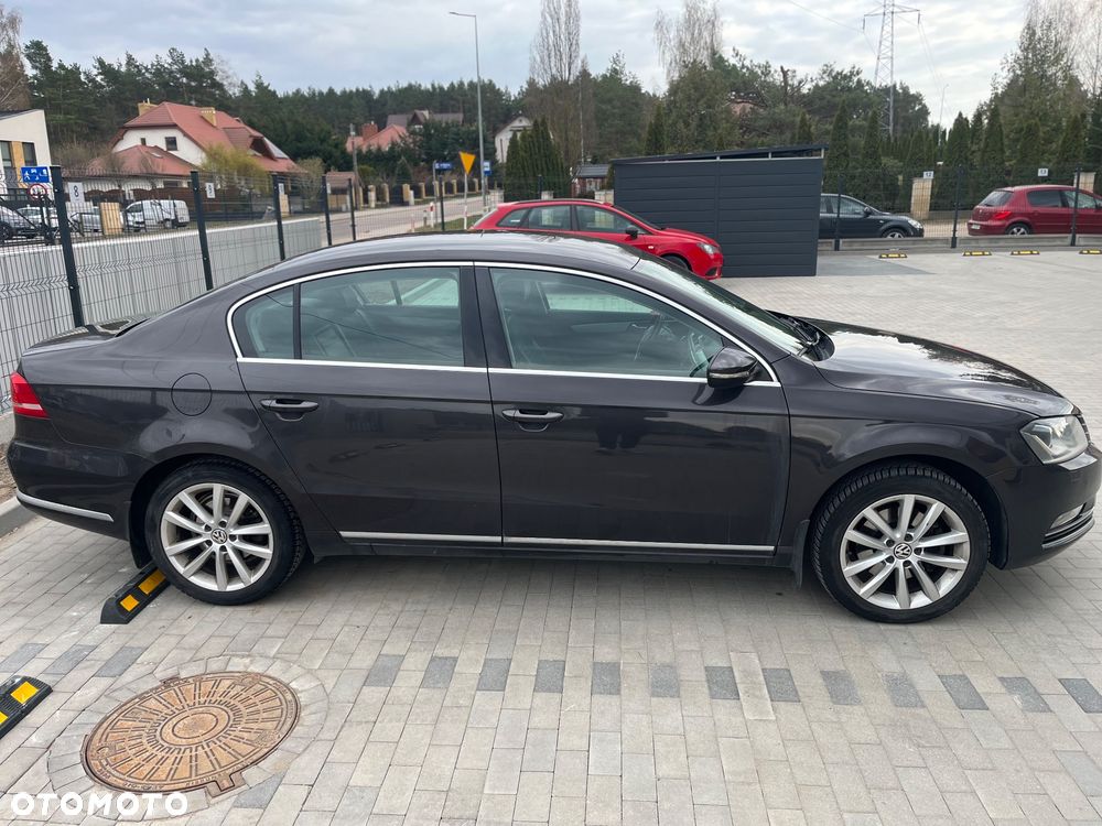 Volkswagen Passat 2.0 TDI Comfortline DSG - 7