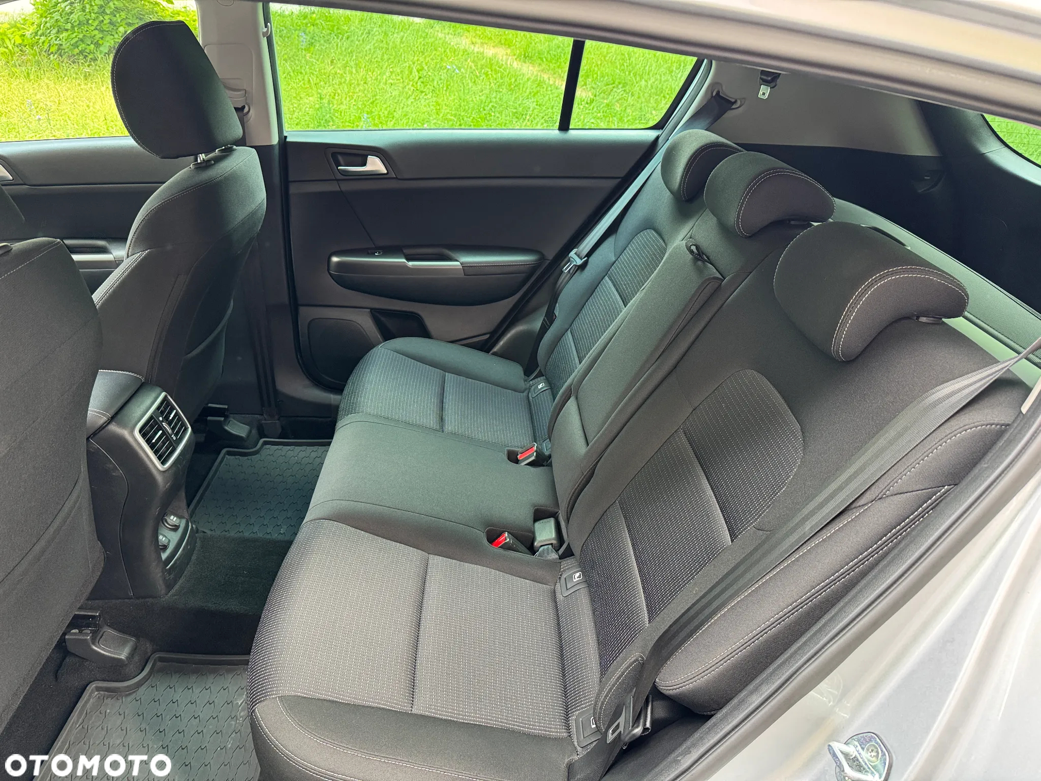 Kia Sportage 1.6 T-GDI 2WD DCT SPIRIT - 26