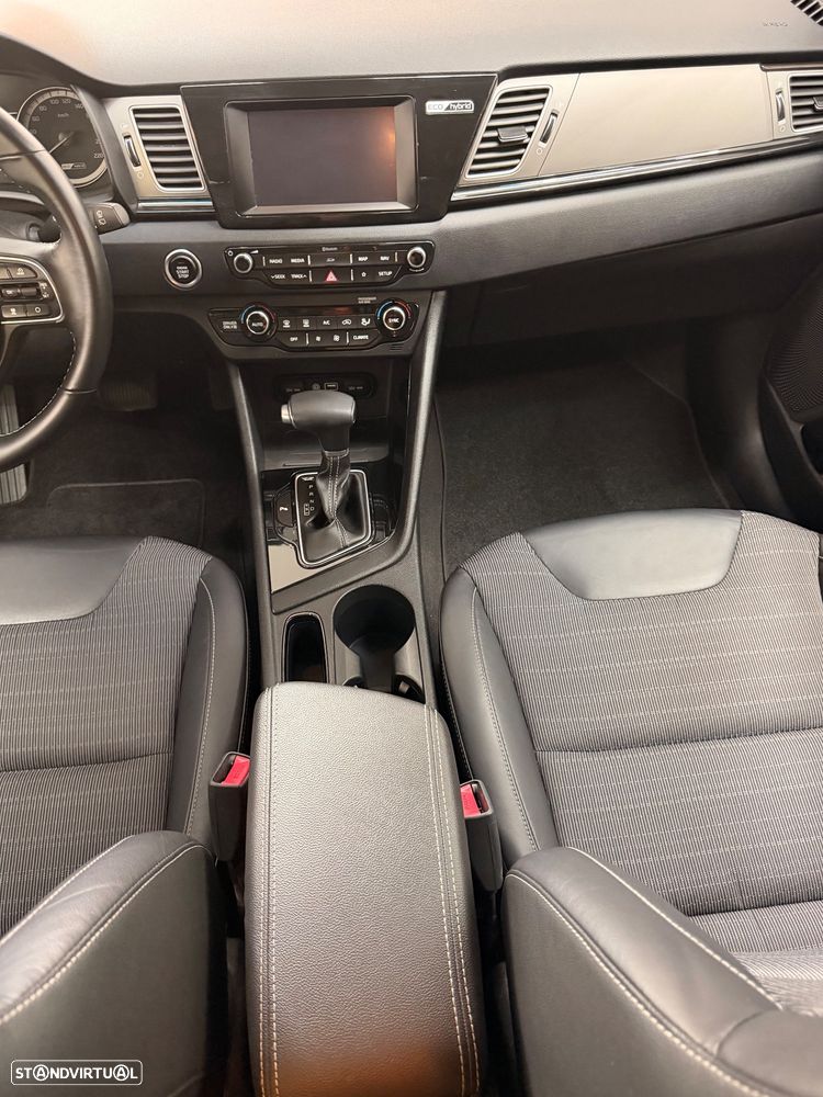 Kia Niro 1.6 GDi HEV TX - 27