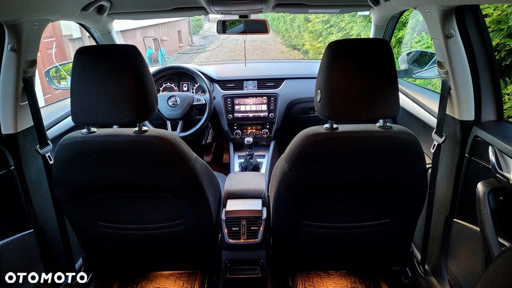 Skoda Octavia 1.5 TSI ACT Style - 15